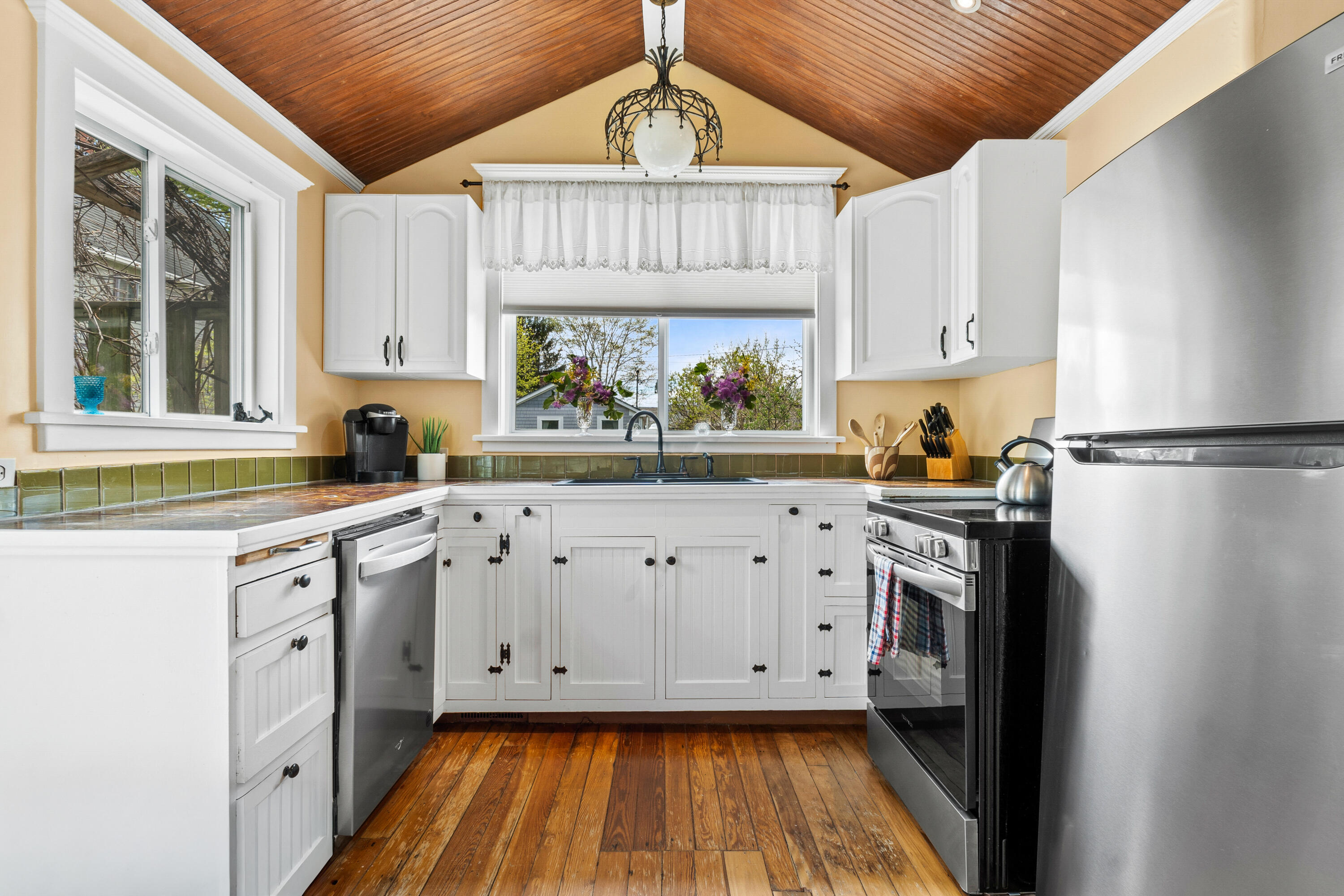 17 Elizabeth Street Portland ME 04108