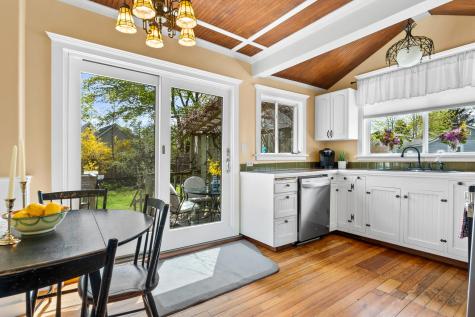 17 Elizabeth Street Portland ME 04108