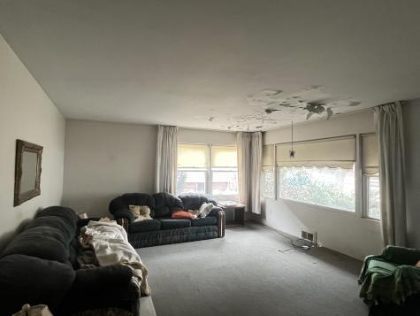 105 Gamage Avenue Auburn ME 04210