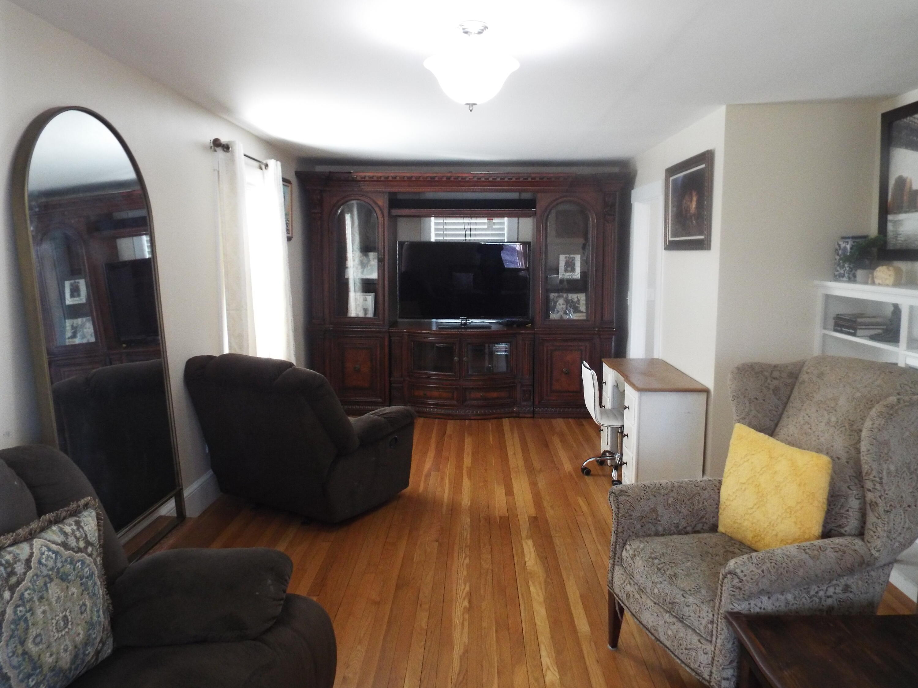 8 William Street Bangor ME 04401