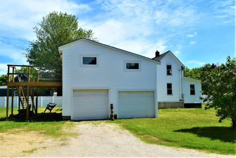 573 Poland Road Auburn ME 04210
