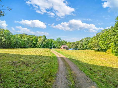 37 33rd Fire Road China ME 04358