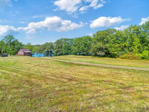 37 33rd Fire Road China ME 04358