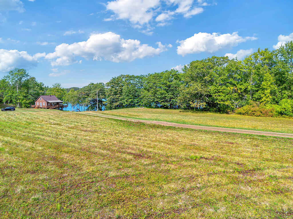 37 33rd Fire Road China ME 04358