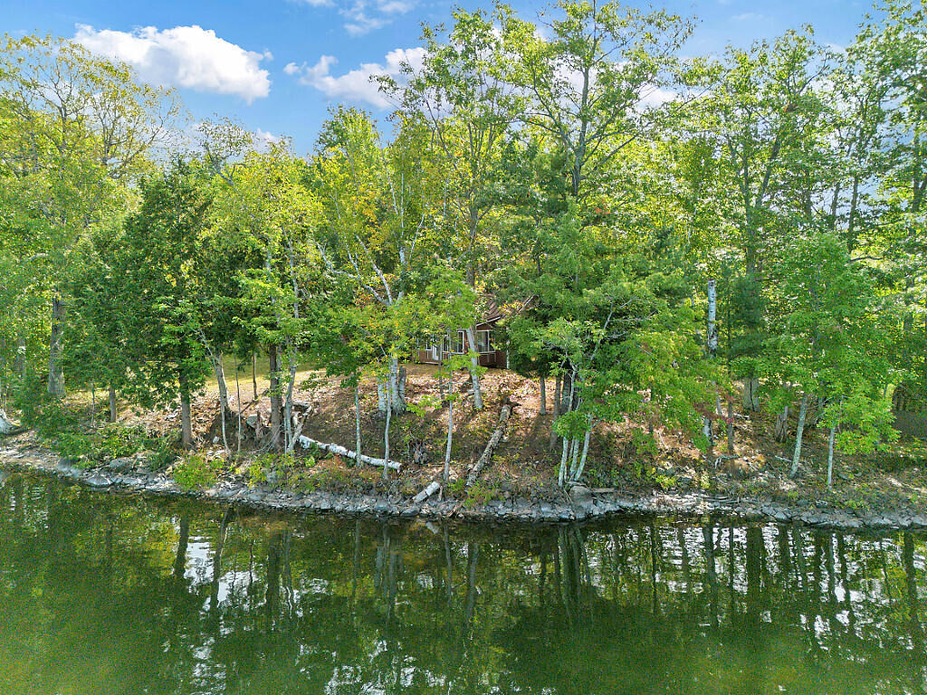 37 33rd Fire Road China ME 04358