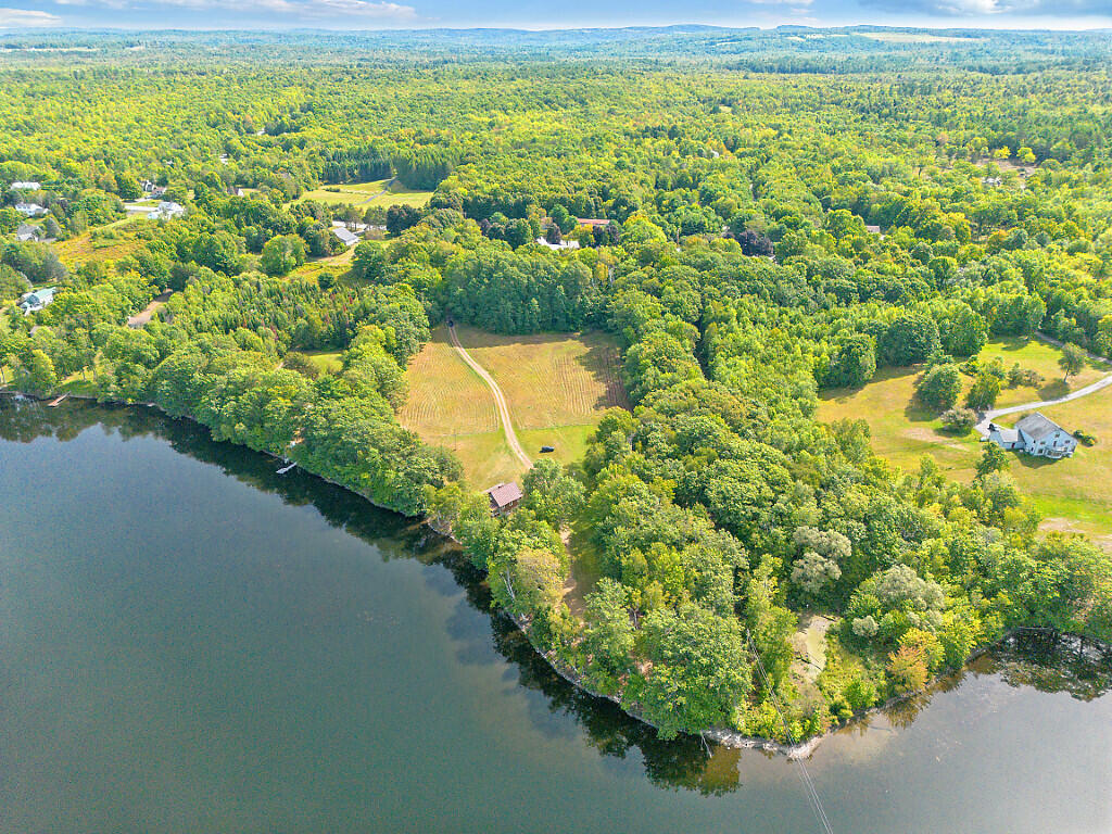 37 33rd Fire Road China ME 04358