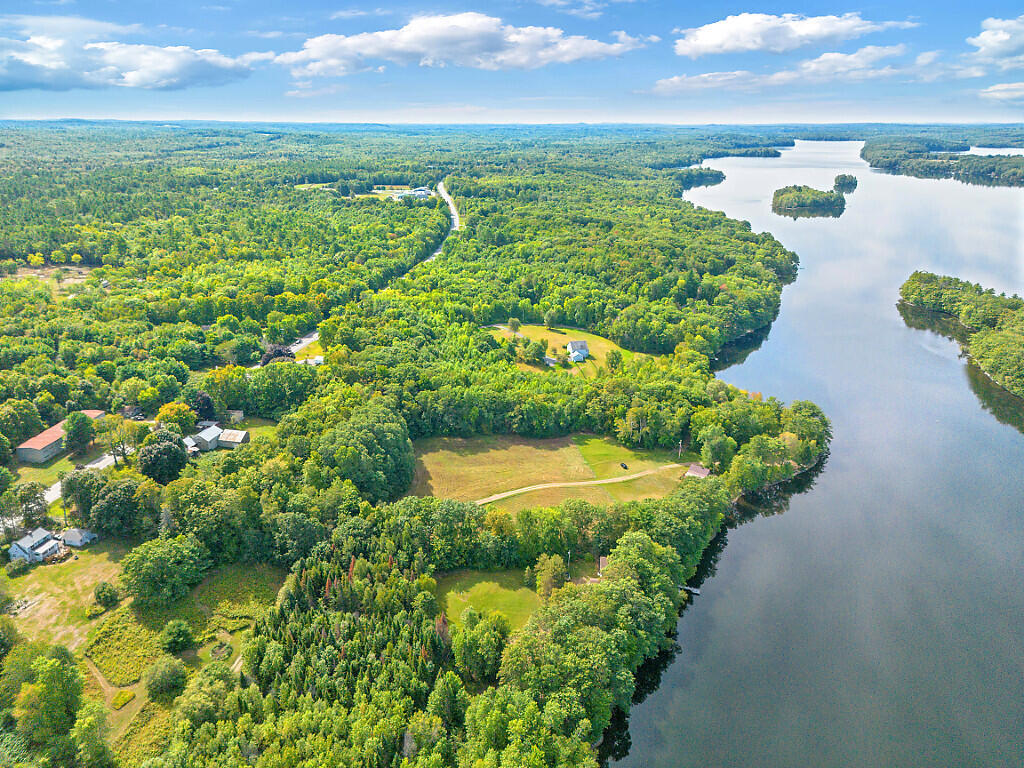 37 33rd Fire Road China ME 04358