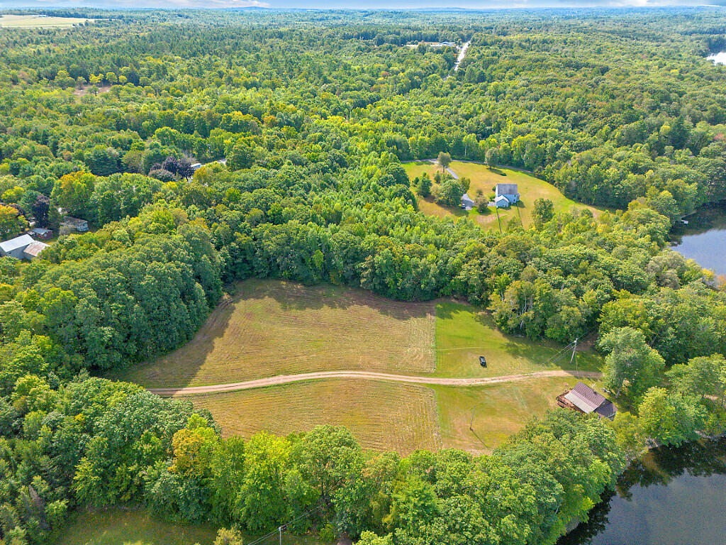 37 33rd Fire Road China ME 04358