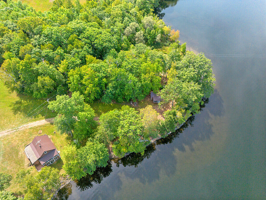 37 33rd Fire Road China ME 04358