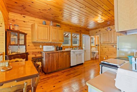 37 33rd Fire Road China ME 04358