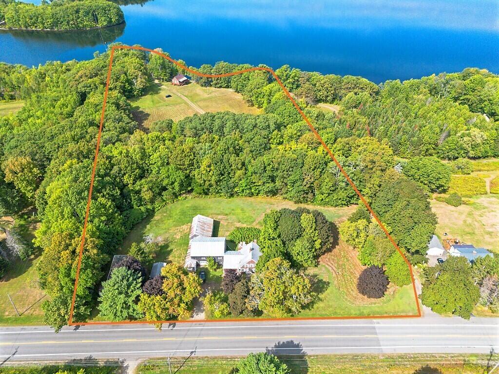 37 33rd Fire Road China ME 04358