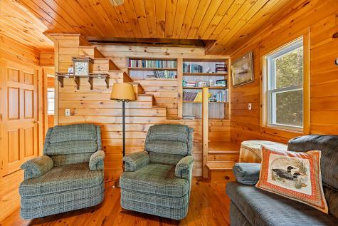 37 33rd Fire Road China ME 04358