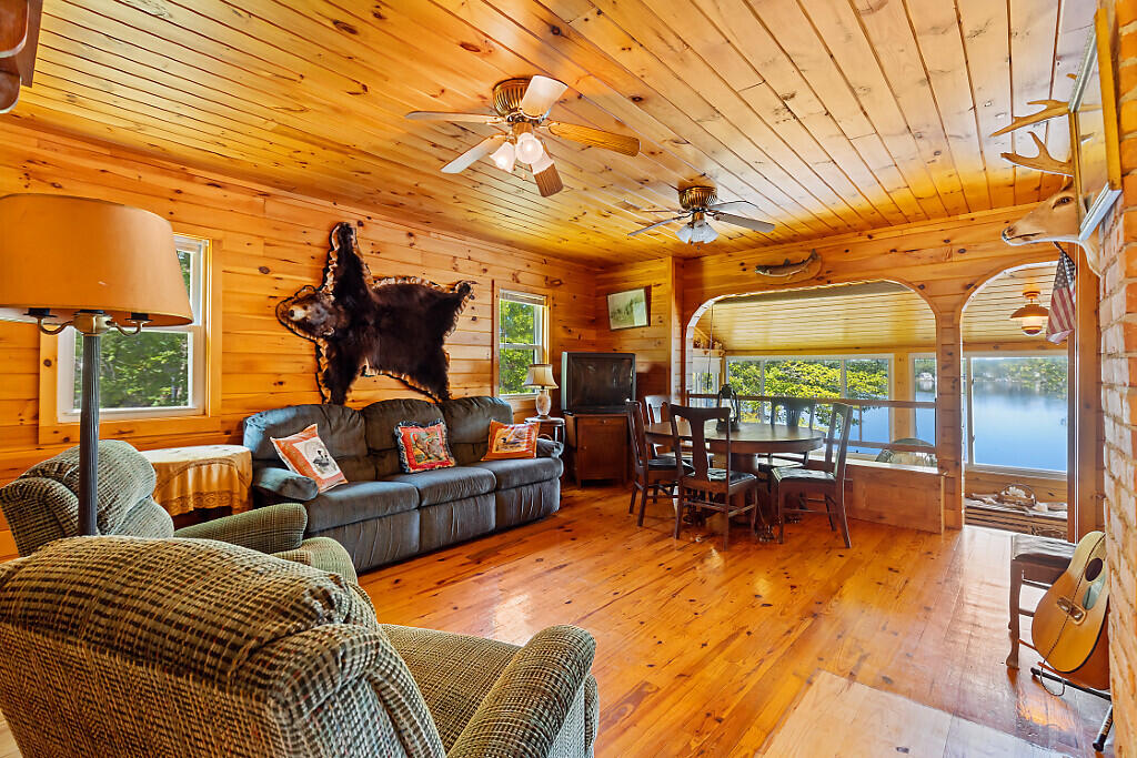 37 33rd Fire Road China ME 04358