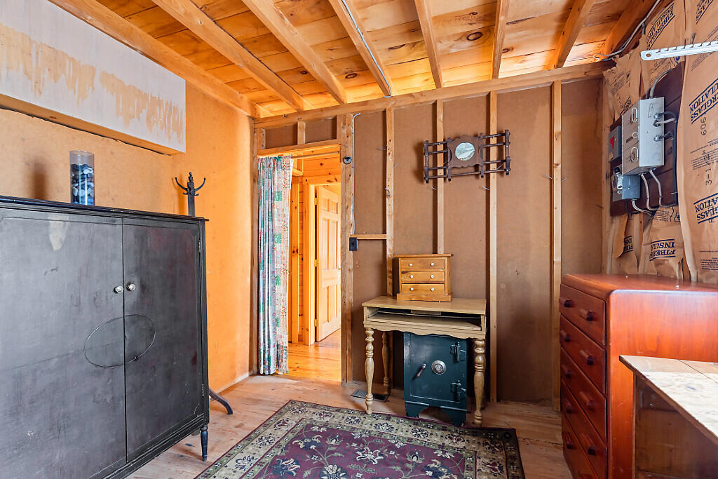 37 33rd Fire Road China ME 04358