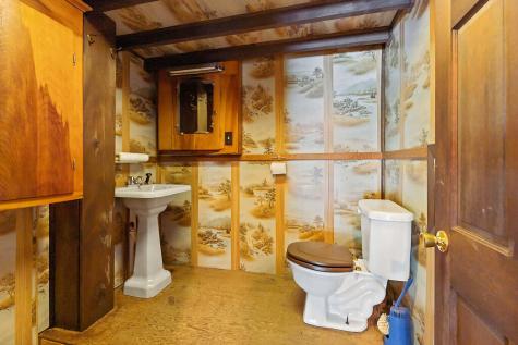 37 33rd Fire Road China ME 04358