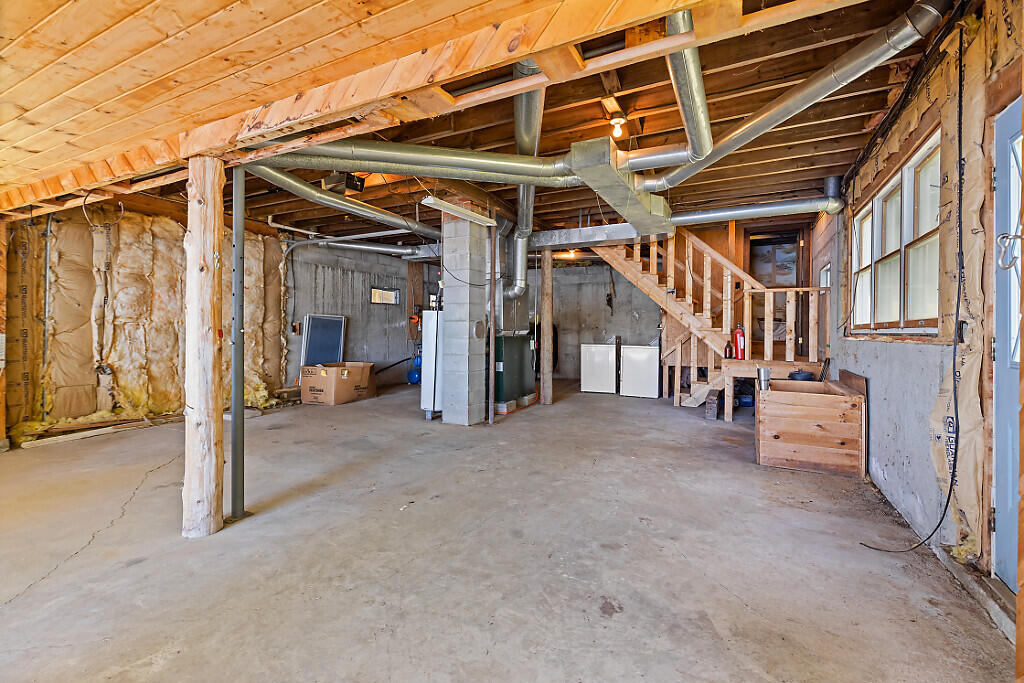 37 33rd Fire Road China ME 04358