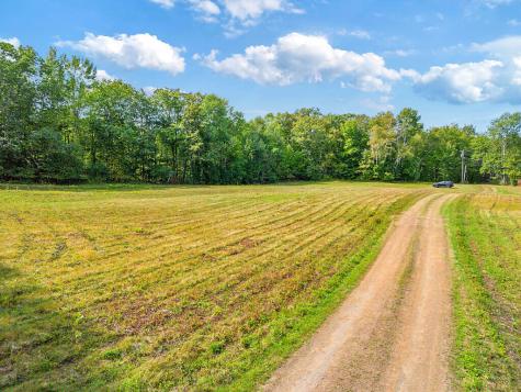 37 33rd Fire Road China ME 04358