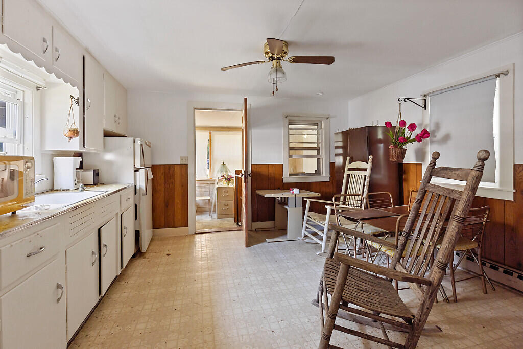 37 33rd Fire Road China ME 04358