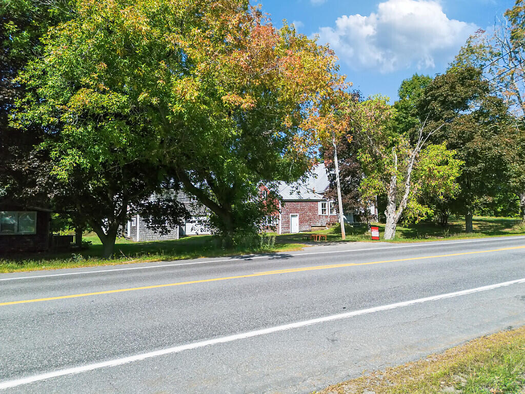 37 33rd Fire Road China ME 04358