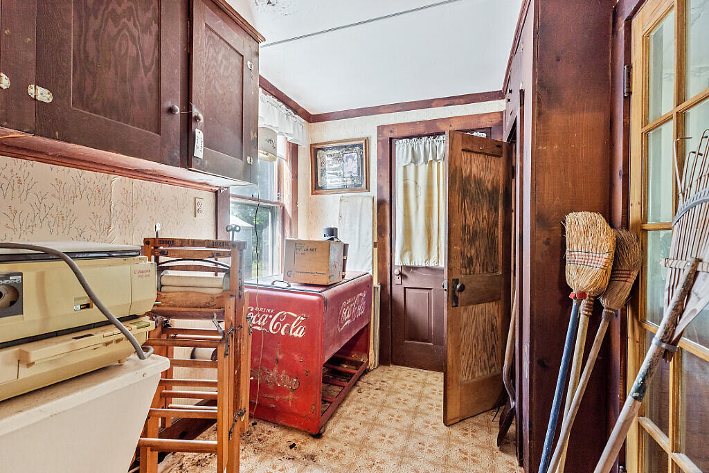 37 33rd Fire Road China ME 04358