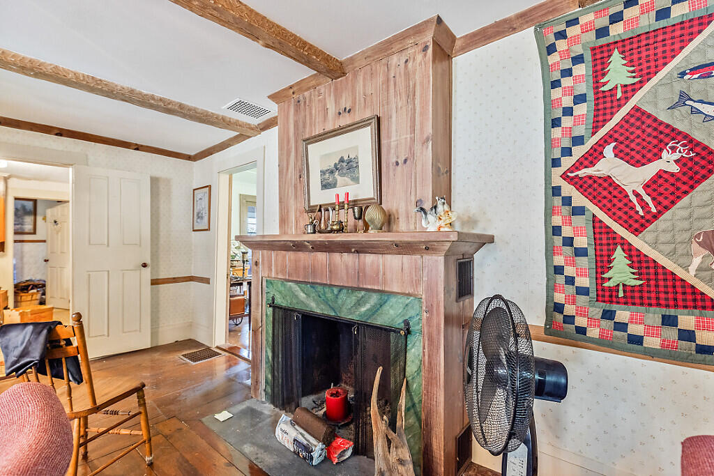 37 33rd Fire Road China ME 04358