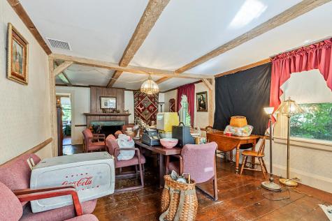 37 33rd Fire Road China ME 04358