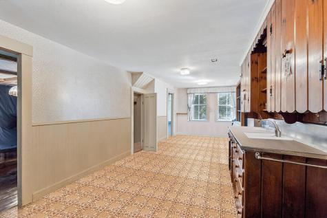 37 33rd Fire Road China ME 04358