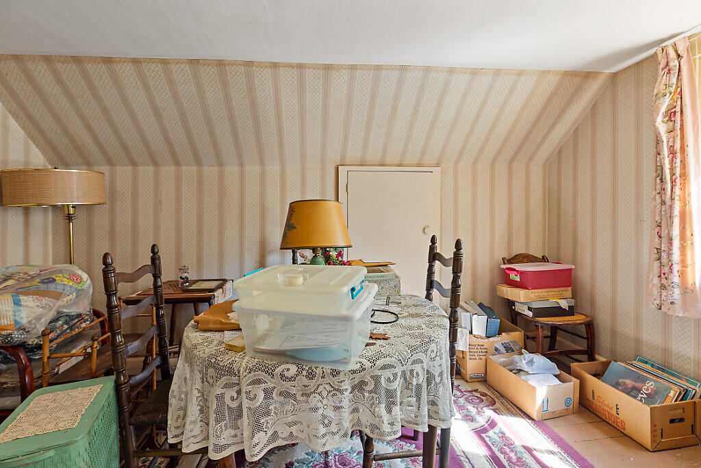 37 33rd Fire Road China ME 04358