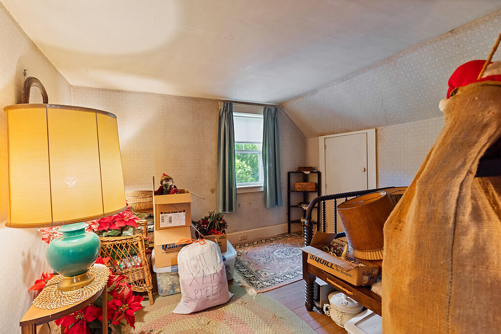 37 33rd Fire Road China ME 04358