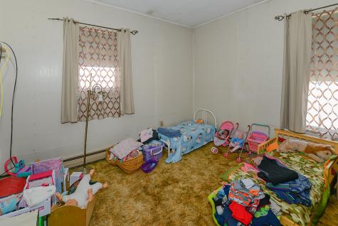 42 Erchles Street Rumford ME 04276