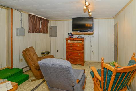 42 Erchles Street Rumford ME 04276