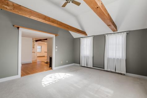 224 Middle Road Falmouth ME 04105