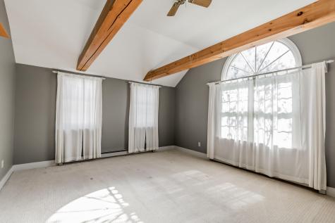 224 Middle Road Falmouth ME 04105