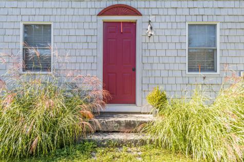 224 Middle Road Falmouth ME 04105