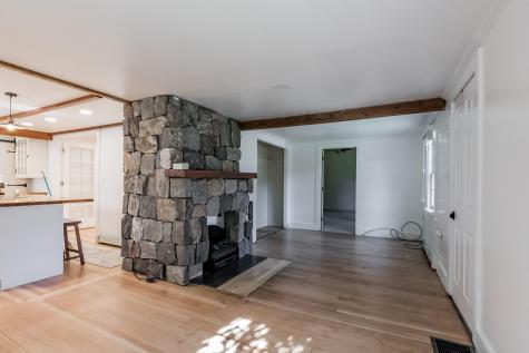 224 Middle Road Falmouth ME 04105