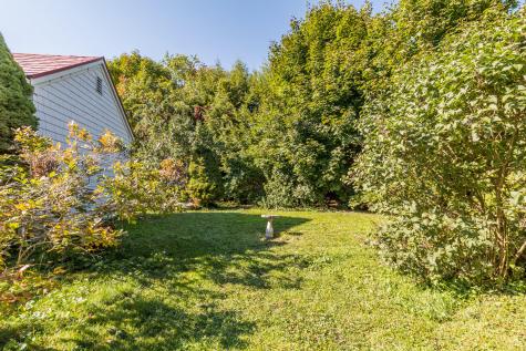224 Middle Road Falmouth ME 04105