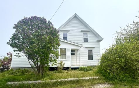 33 Carver Street Vinalhaven ME 04863