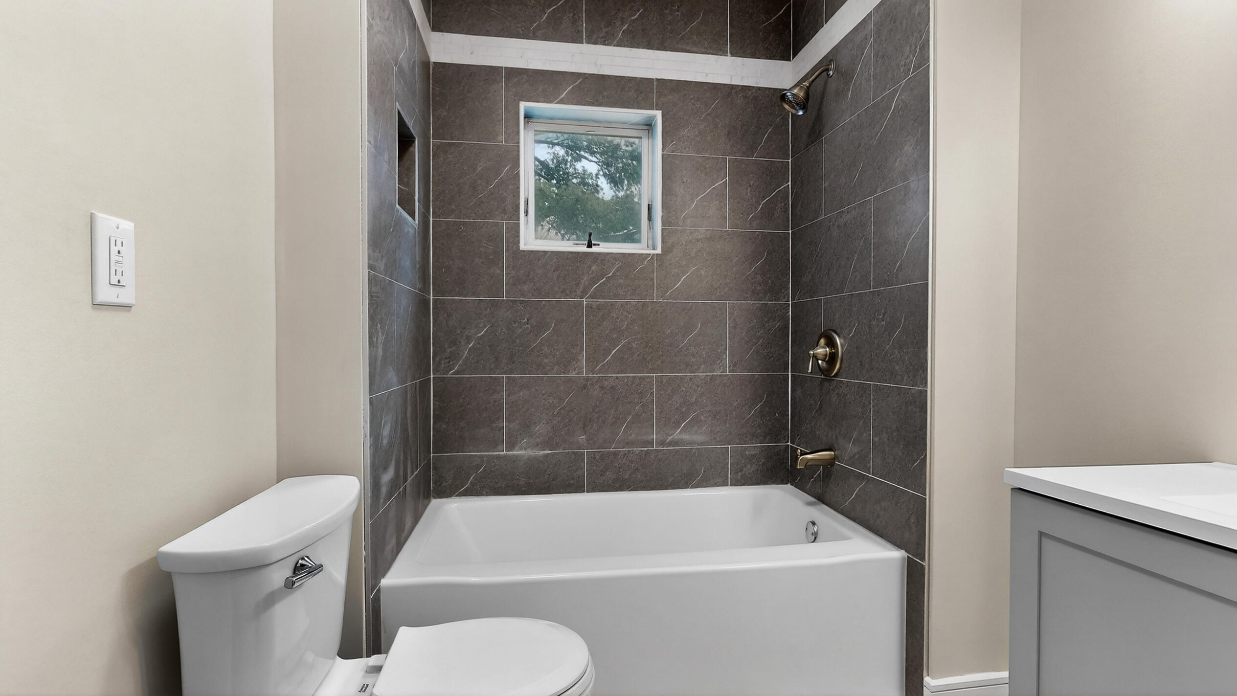 104 Webb Street Portland ME 04102