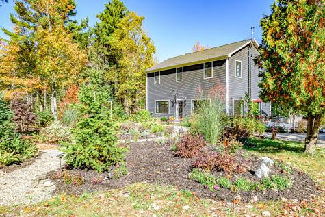 58 Libby Lane Brunswick ME 04011
