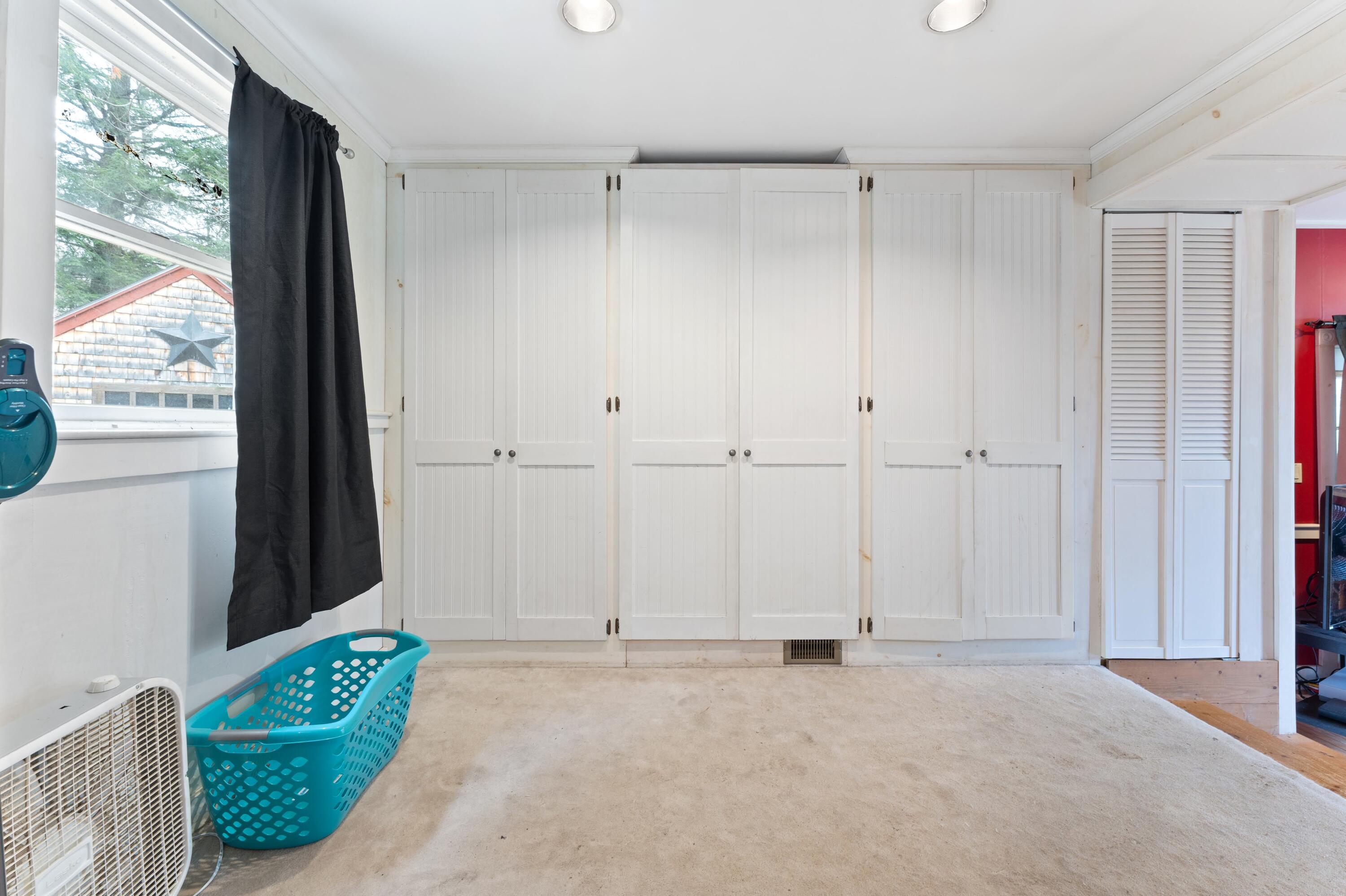 10 Lawrence Drive Norridgewock ME 04957