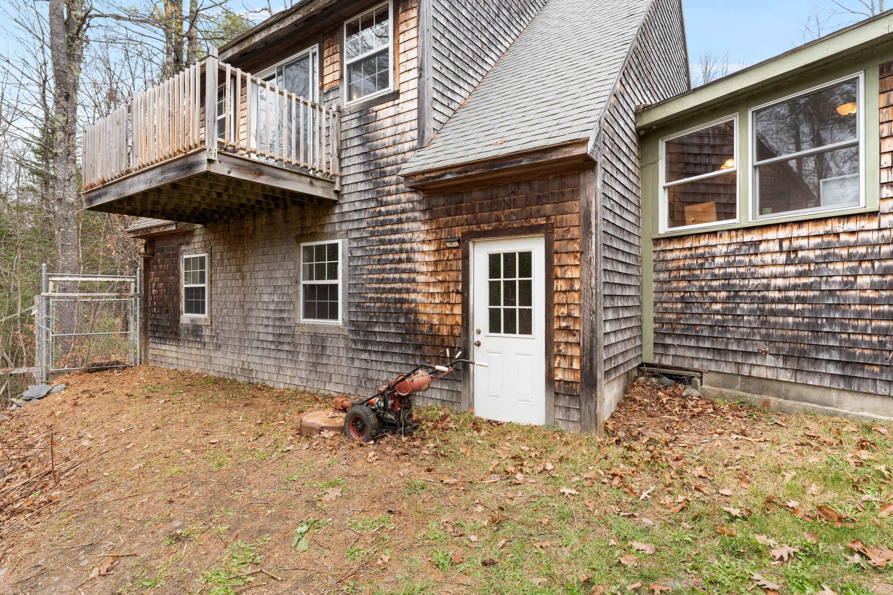 10 Lawrence Drive Norridgewock ME 04957