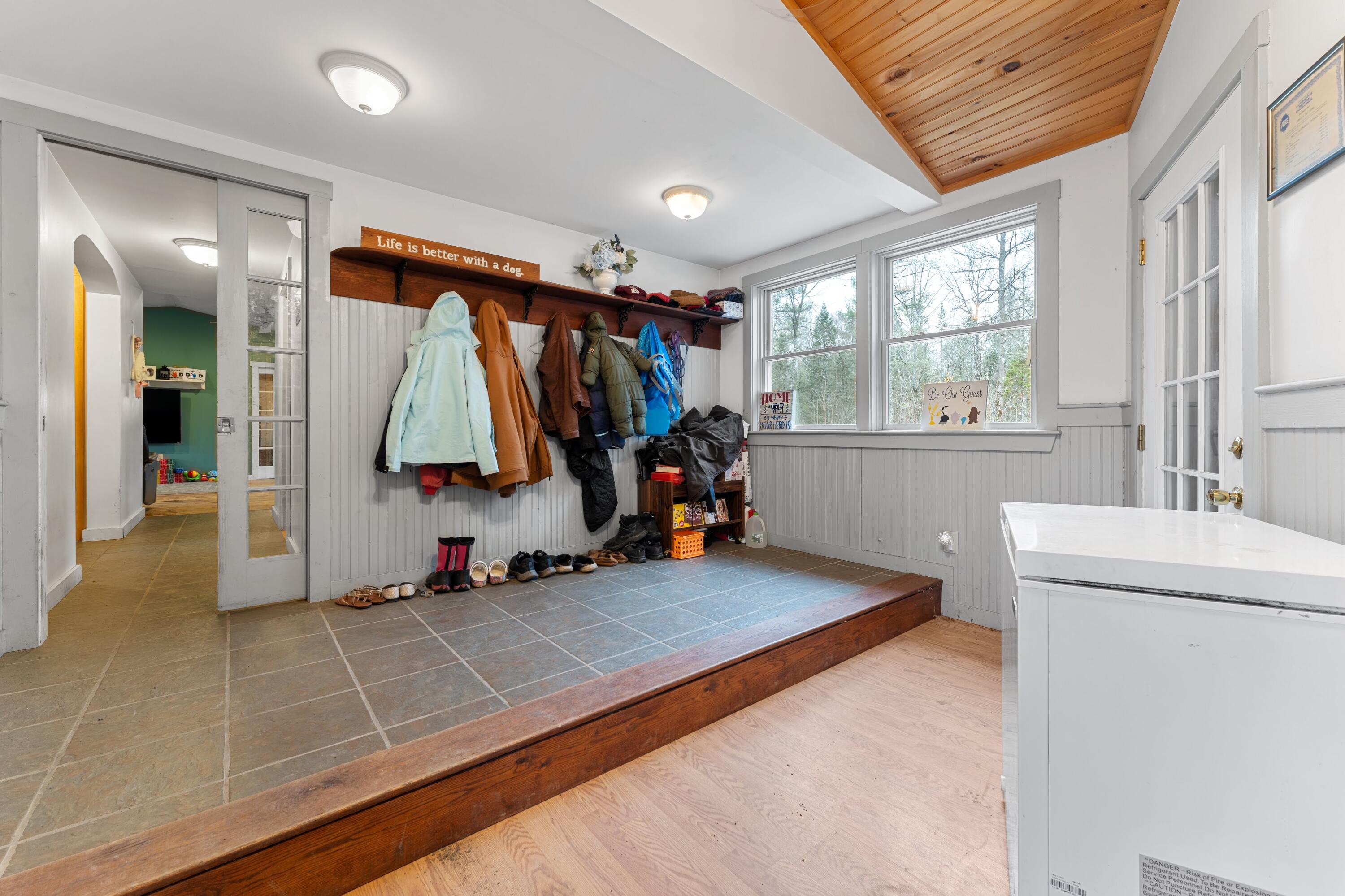 10 Lawrence Drive Norridgewock ME 04957