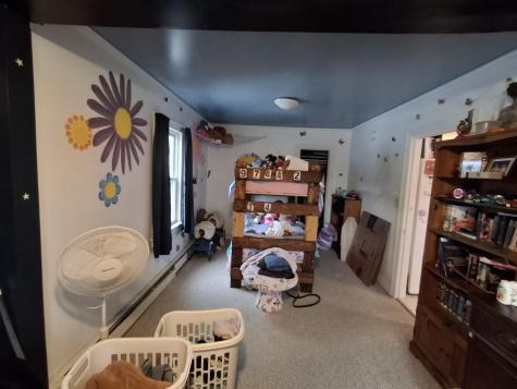 36 Royal Street Winthrop ME 04364