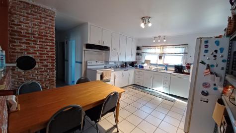 36 Royal Street Winthrop ME 04364