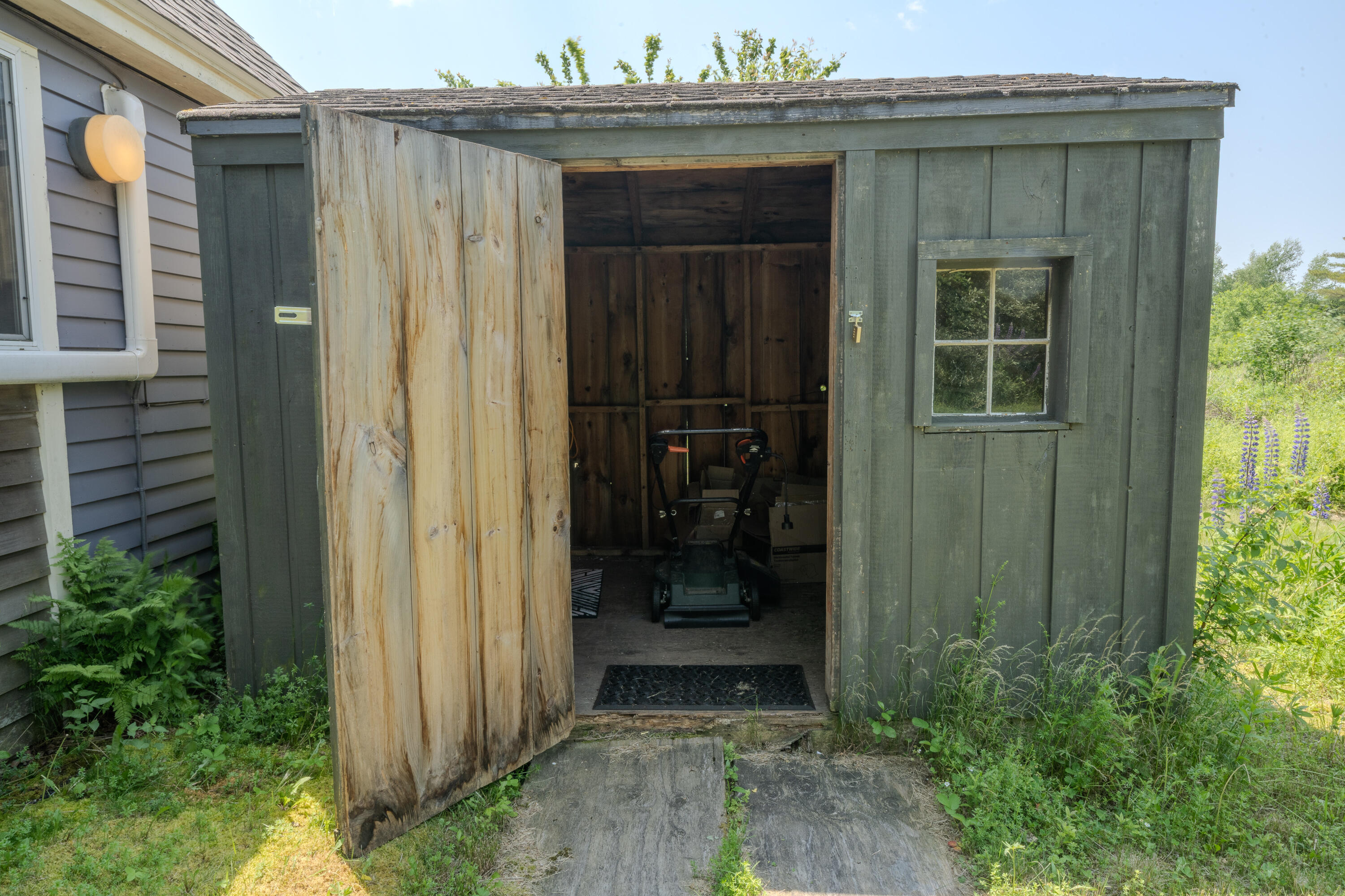 90 Searsport Avenue Belfast ME 04915