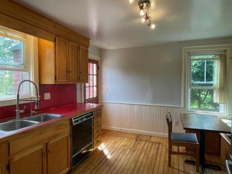 65 Oliver Street Rockland ME 04841