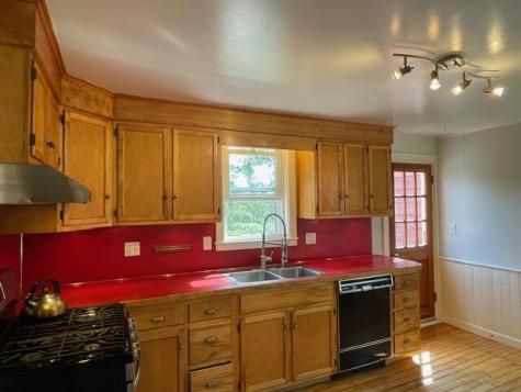 65 Oliver Street Rockland ME 04841