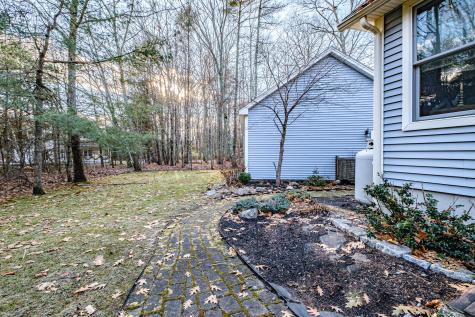 8 Cobb Farm Road Windham ME 04062