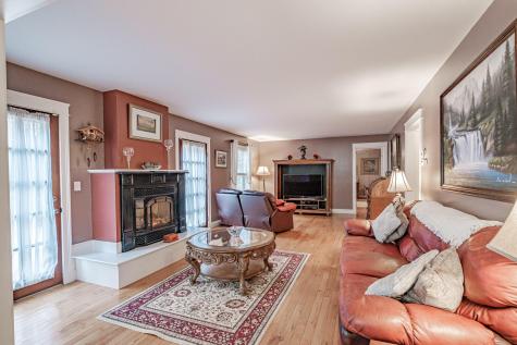 8 Cobb Farm Road Windham ME 04062