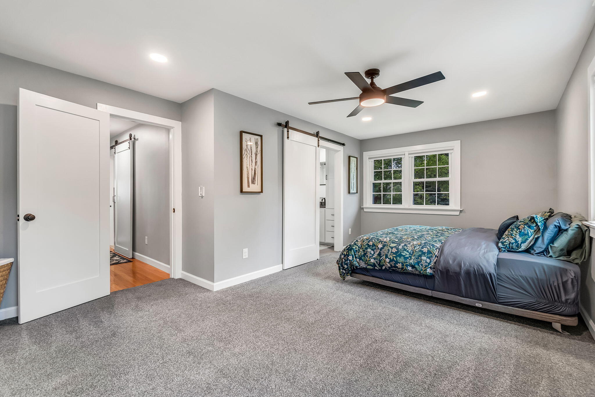37 Sherbrooke Avenue Lewiston ME 04240